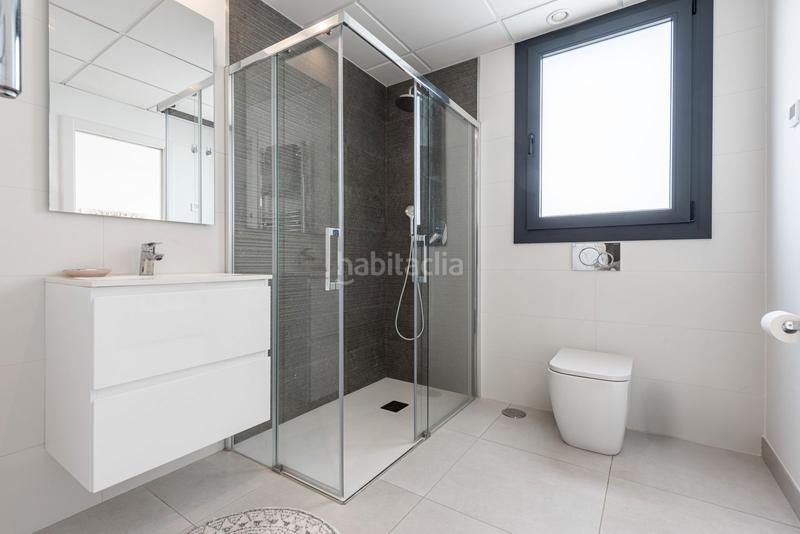 Foto 1d272650-718f-4fde-a464-cb1187468aa9. Reihenhaus in calle espliego 11 in Bel - Air Estepona