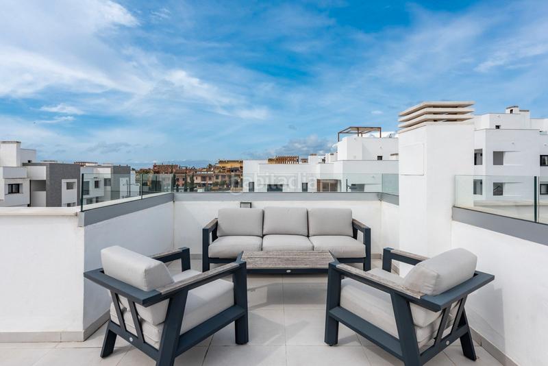 Foto 26bf88b0-6cc9-4f69-be5d-8128fd0b3a00. Reihenhaus in calle espliego 11 in Bel - Air Estepona