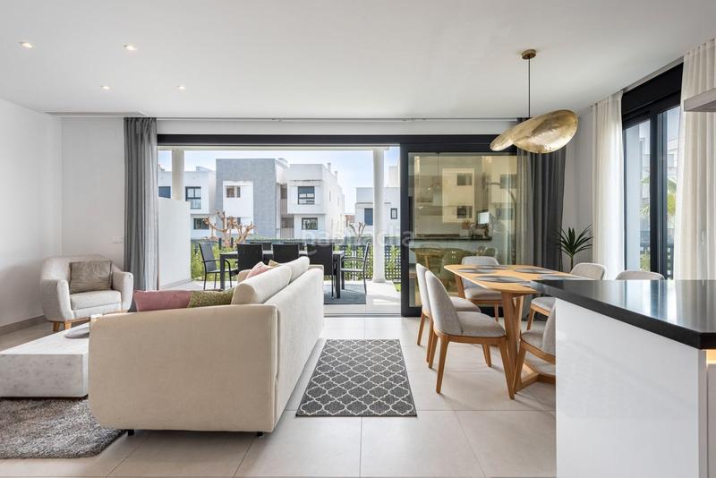 Foto f75468e4-0d4f-459c-a00d-35812c99669c. Reihenhaus in calle espliego 11 in Bel - Air Estepona