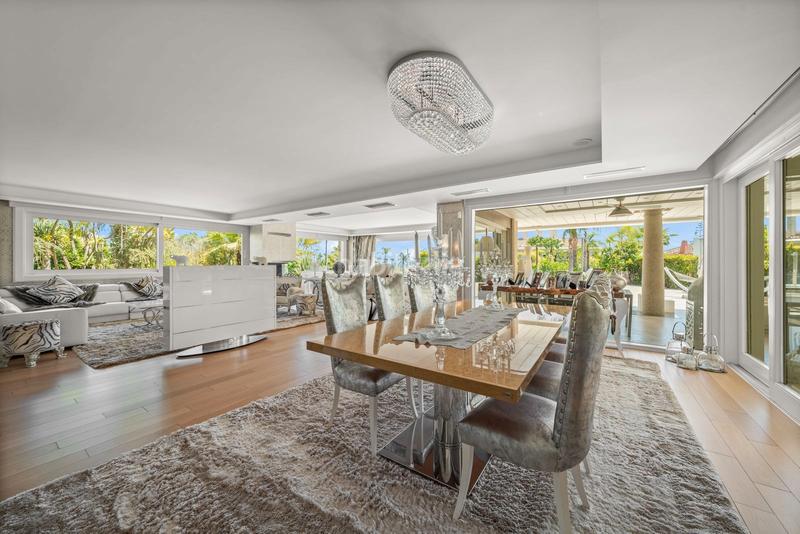 Foto 6062f005-0804-416f-b0b0-698049019683. Chalet dans calle del ciervo 16 dans Los Monteros Marbella