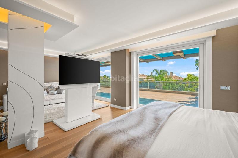 Foto a9fdce95-f3e6-4cdf-8f02-9860ce4aa13a. Chalet dans calle del ciervo 16 dans Los Monteros Marbella