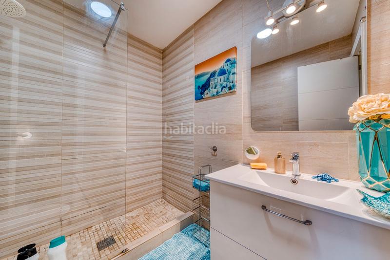 Foto e4893802-a5dd-4951-bf55-dfc3d33e1fc0. Casa a schiera con piscina in Bel - Air Estepona