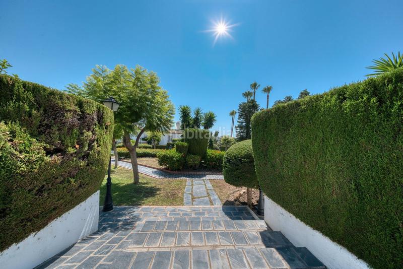 Foto 1f745554-562c-425c-8059-e357daa76aa1. Casa a schiera in calle espliego 11 in Bel - Air Estepona