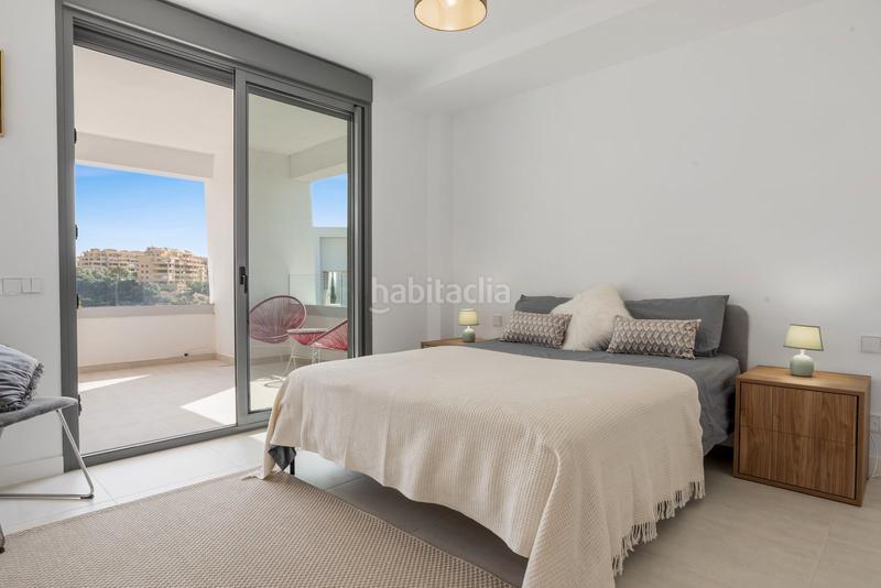 Foto b257e53a-d5e4-4559-b0e0-e3d08dfaddcc. Ático en n/a ático de ensueño en vanian green village: tu oasis en Estepona