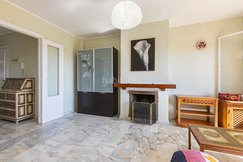 Foto 1dca1ad5-0f85-41b0-8b2c-b4980a45f8a0. Apartamento ¡tu próxima inversión brillante en la costa del sol te espera! en Estepona