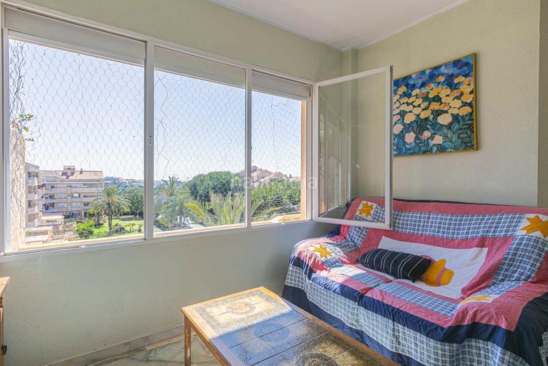 Foto e2d29147-e153-4def-9d82-a40cc3d24c79. Apartamento ¡tu próxima inversión brillante en la costa del sol te espera! en Estepona