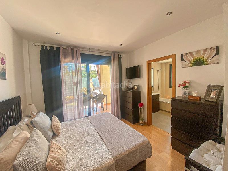 Foto 063b15cf-2be9-40e4-bd84-626ff9b85e39. Apartamento tu oasis en selwo: lujo y confort a un paso del mar en Estepona