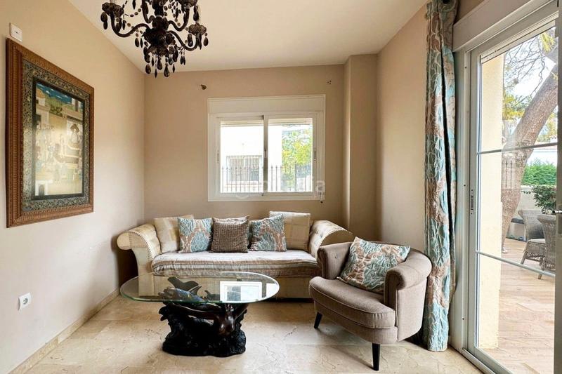 Foto 8b11b041-e9b8-43c5-8c8e-4ca9459f70ac. Casa a calle 19 c 501 a Guadalmina Alta Marbella