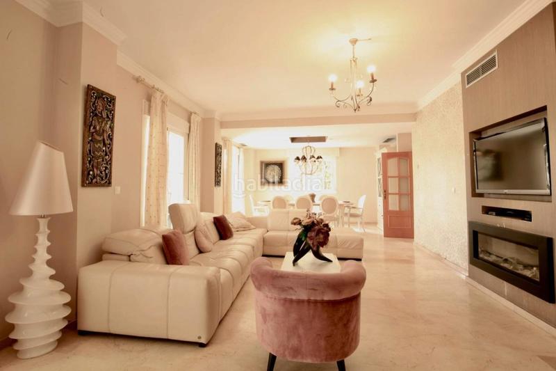 Foto a7f2bbfd-cf6d-473a-9443-18d281280a9a. Casa a calle 19 c 501 a Guadalmina Alta Marbella