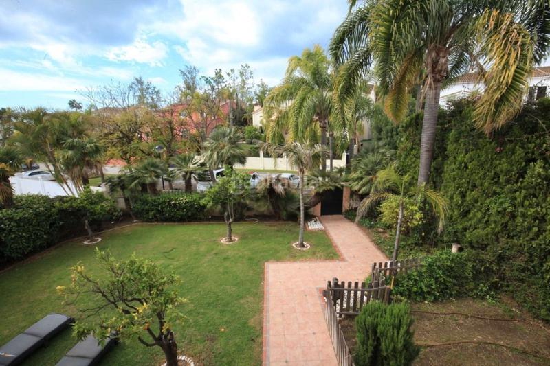 Foto e77b4852-d4b8-4346-8ba6-cde0ef730f73. Casa a calle 19 c 501 a Guadalmina Alta Marbella