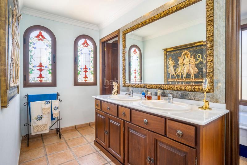 Foto 6a4fe604-c5ac-4b17-850e-3605939e07f5. Chalet dans calle 19 c 501 dans Guadalmina Alta Marbella