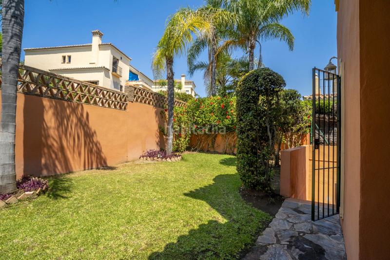 Foto a087aa99-5c01-4126-9e1c-e3e5b1d45014. Chalet dans calle 19 c 501 dans Guadalmina Alta Marbella