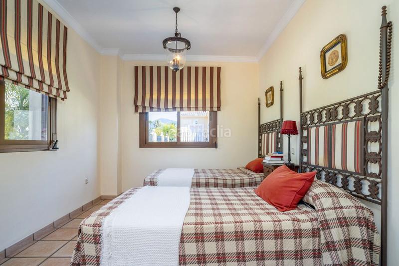 Foto f1a7cdad-e619-4f65-8b57-60ca63d33956. Chalet dans calle 19 c 501 dans Guadalmina Alta Marbella
