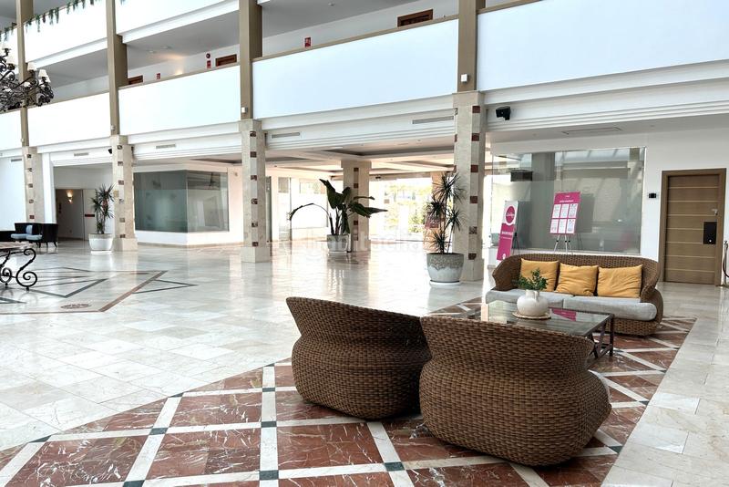 Foto f9876719-0e19-42f7-8625-0c8be676cf1b. Piso en calle hinojo 4 tu inversión perfecta en la costa del sol en Benahavís