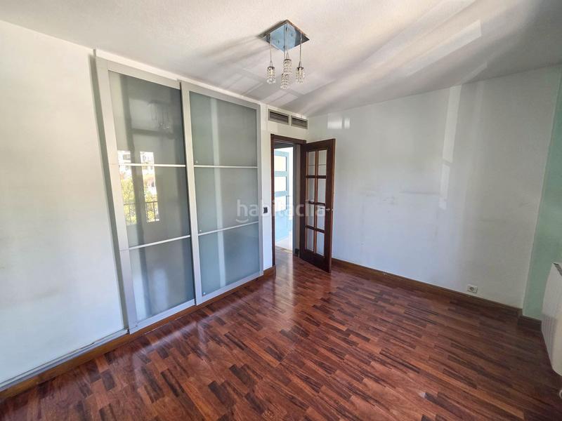 Foto f3b7edeb-31c9-4616-94b3-841efeb6ebea. Pis a n-340 147 a Puerto de la Duquesa Manilva