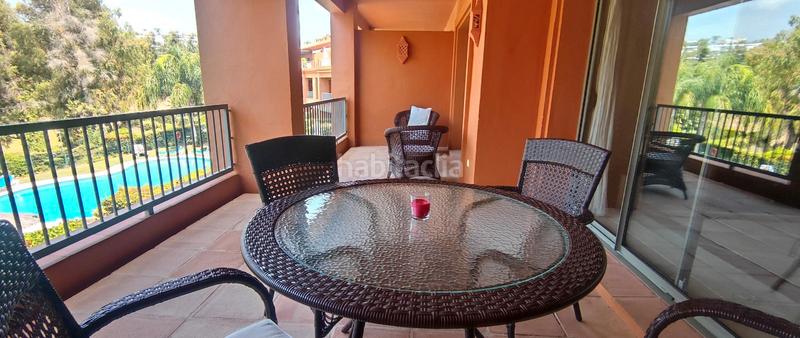 Foto 4898bdd9-dfde-4aae-aafc-44beb6b9e205. Piso en calle dunas de casasola 9e apartamento de lujo en benatalaya: tu oasis en la costa del sol en Estepona