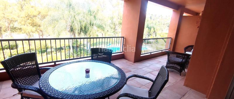 Foto 7cf25b54-04f6-4b78-b171-7ac7b5729a62. Piso en calle dunas de casasola 9e apartamento de lujo en benatalaya: tu oasis en la costa del sol en Estepona