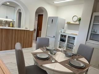 Location Appartement à Avenida del coral 42. Tu oasis de lujo en atalaya golf