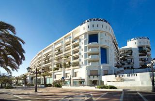 Appartement à Avenida playas del duque 2c. Playas del duque: lujo en primera línea
