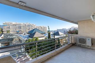 Appartement à Avenida de julio iglesias 103. Lujo en puerto banús: tu oportunidad