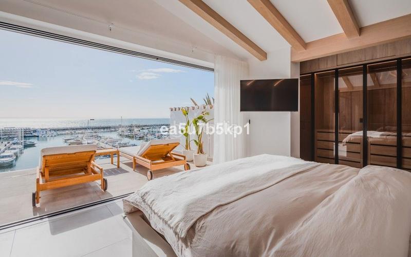 Foto 132a1383-3adb-4238-8004-b4246ade1d06. Àtic a calle los granados 18 a Puerto Banús Marbella