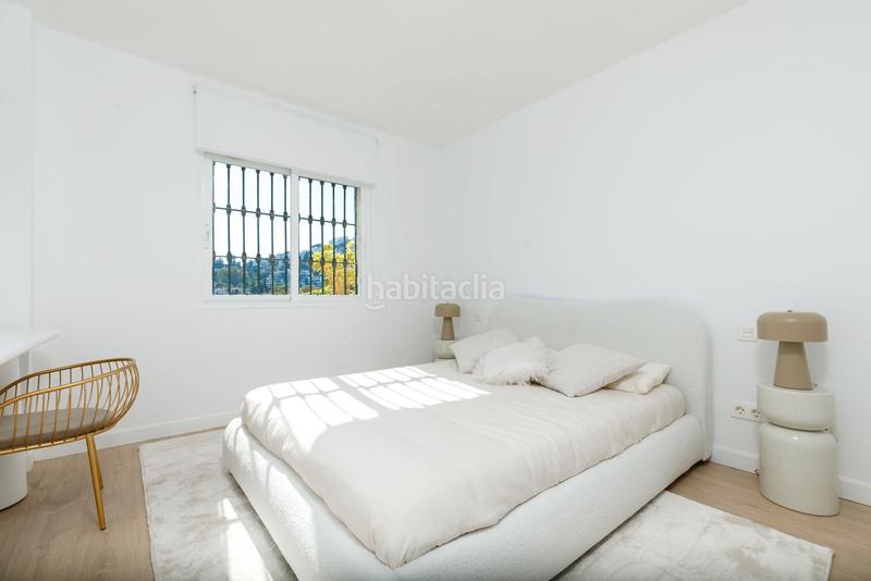 Foto 07fa75c5-b465-4c97-a7f8-b12a7c1c0a8d. Piso en calle la pacheca alta 22 exclusivo apartamento en planta baja con jardín privado en la quinta, : lujo y vistas panorámicas en Benahavís