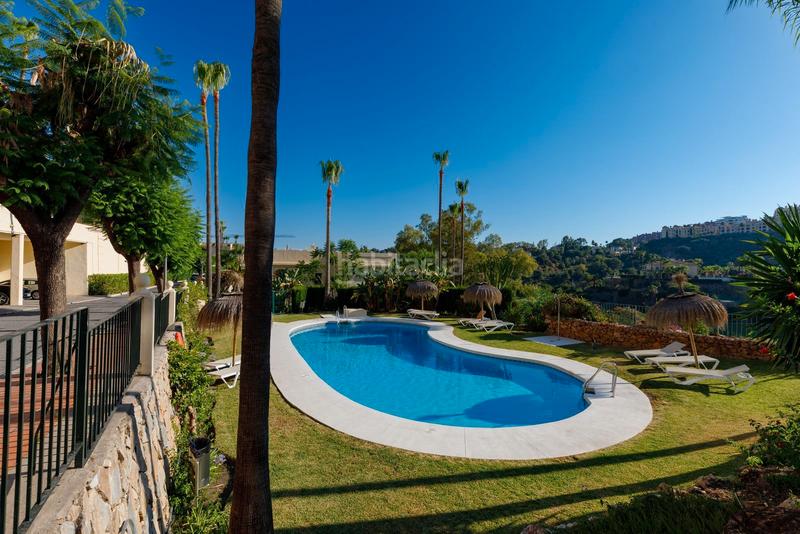 Foto afb628bf-2133-40c5-a1a2-7548d64c3b74. Piso en calle la pacheca alta 22 exclusivo apartamento en planta baja con jardín privado en la quinta, : lujo y vistas panorámicas en Benahavís