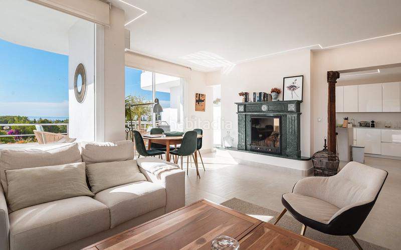 Foto 06c2686b-93b6-4e82-acdf-a1aa23d4a3df. Attique dans calle 19 c 501 dans Guadalmina Alta Marbella