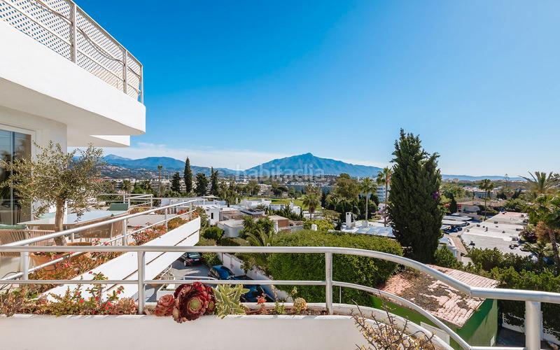 Foto 491f7384-4682-4e48-82fb-d7b727330594. Attique dans calle 19 c 501 dans Guadalmina Alta Marbella