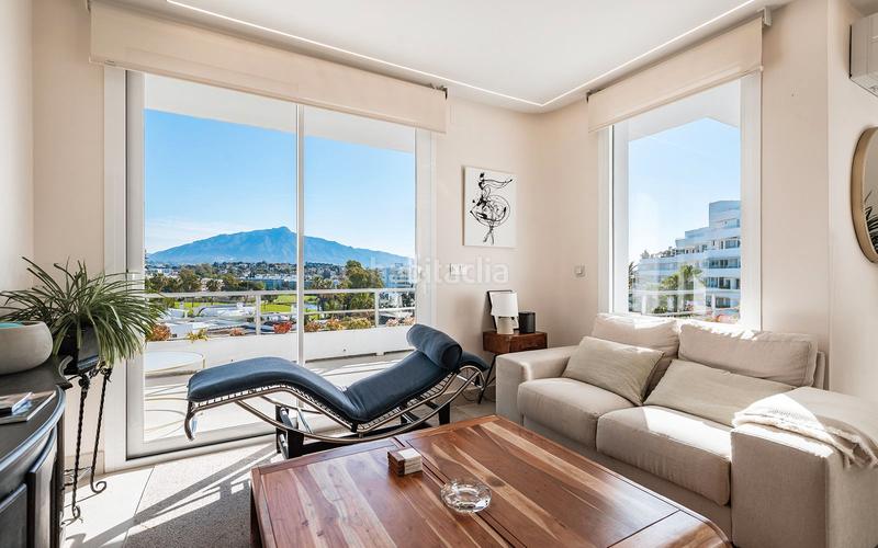 Foto b44bf3f2-1a99-4c35-86d7-efff778512aa. Attique dans calle 19 c 501 dans Guadalmina Alta Marbella