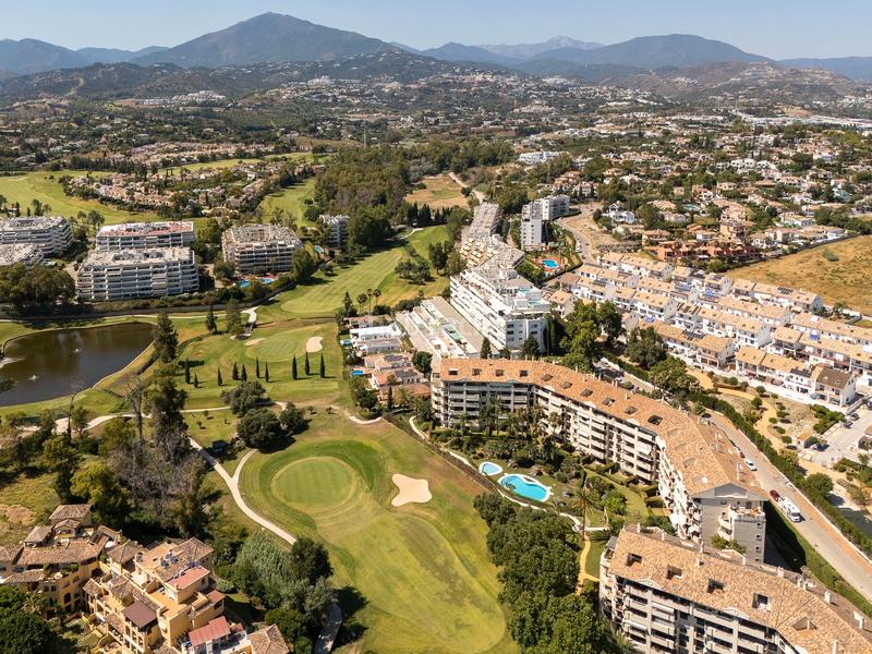 Foto 14b4a511-36eb-4758-b014-b690621a82b4. Pis a calle 19 c 501 a Guadalmina Alta Marbella