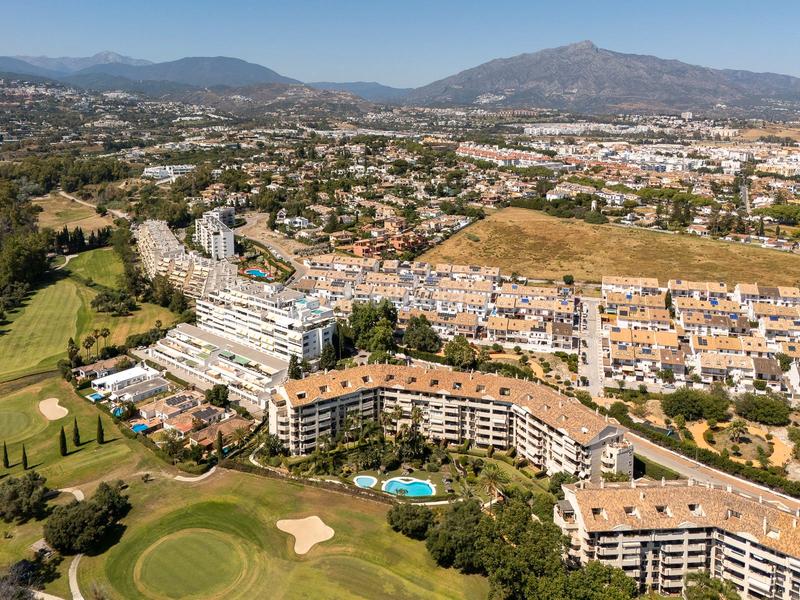 Foto 6108caf5-18ef-4ac2-942a-1129099c29b3. Pis a calle 19 c 501 a Guadalmina Alta Marbella