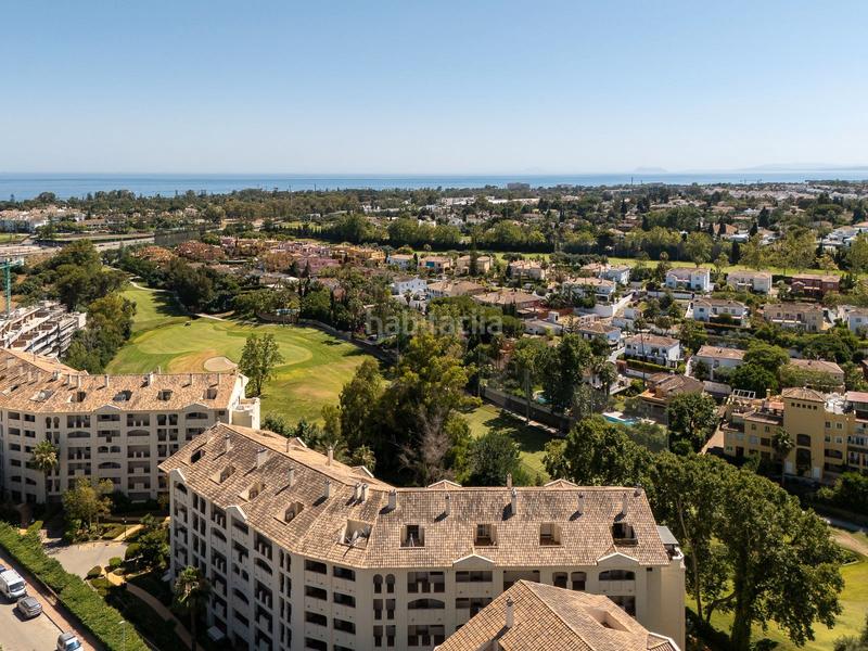 Foto d0bb6f34-cf2b-4db9-bbea-93ca3fe7e363. Pis a calle 19 c 501 a Guadalmina Alta Marbella