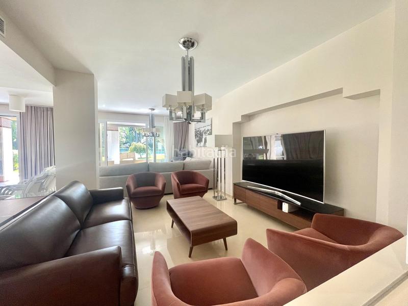 Foto 1f8eef75-1f2d-43d2-992d-002c9b3f2ba6. Dúplex a plaza de los naranjos 4 a Casco Antiguo Marbella