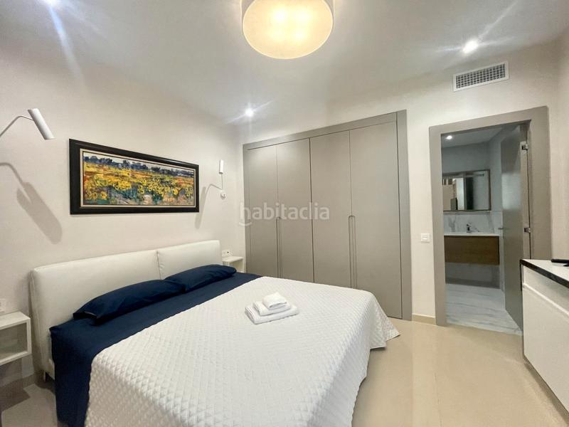 Foto ad0c7c0f-c9f4-4bf1-b6d5-c6650a60a15c. Dúplex a plaza de los naranjos 4 a Casco Antiguo Marbella