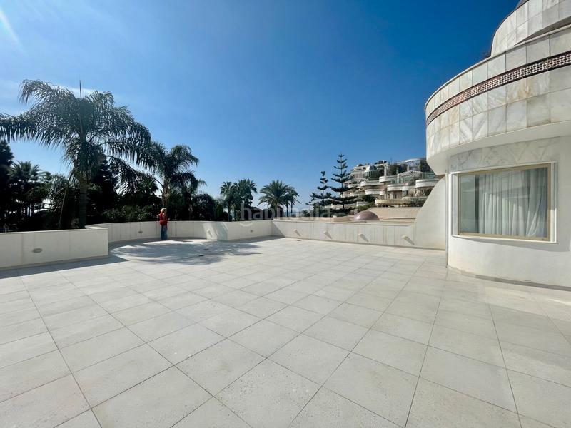 Foto 7156e70e-e9a6-49c8-9c7f-a7f37afb8285. Appartement in conjunto benabolá 7 in Puerto Banús Marbella