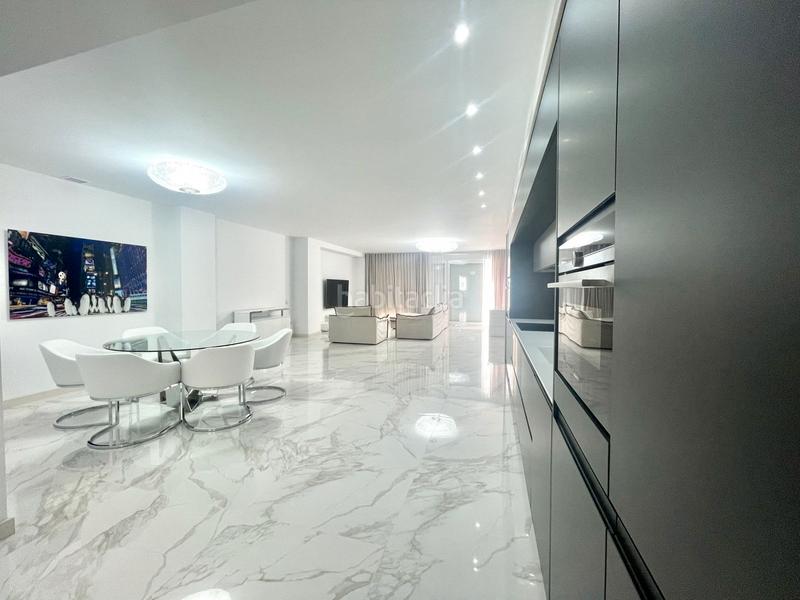 Foto 93091054-33a1-437f-8bae-fd0f290c0a61. Appartement in conjunto benabolá 7 in Puerto Banús Marbella