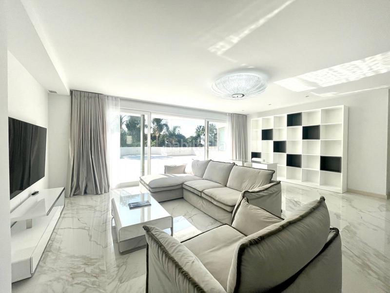 Foto 968a86c6-58a6-44da-8031-1986c63c2aea. Appartement in conjunto benabolá 7 in Puerto Banús Marbella