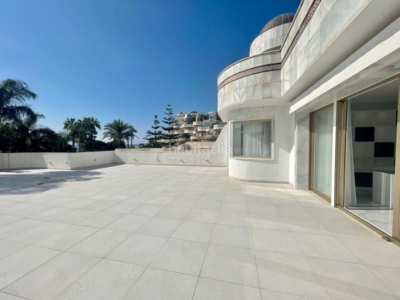 Foto f569af1c-18f4-4b41-826b-77e9647f5f1e. Appartement in conjunto benabolá 7 in Puerto Banús Marbella