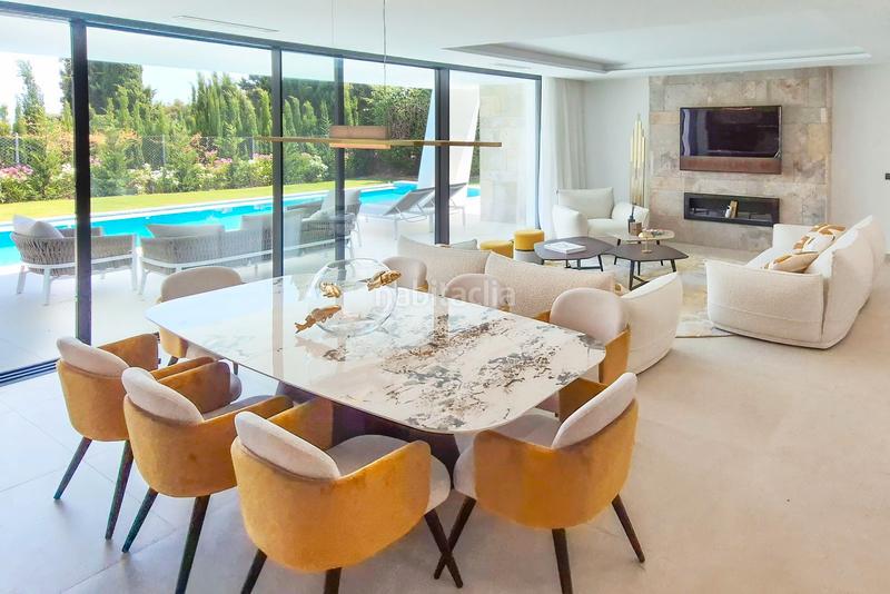 Foto 55e8d5f5-10c6-4721-bebd-87d0dfef8d82. Chalet en calle villa borghese 1 valle romano: lujo listo para vivir en Estepona