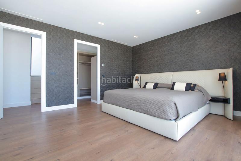 Foto 8117b2a4-223b-4613-abdb-d5ab21b74515. Chalet en calle villa borghese 1 valle romano: lujo listo para vivir en Estepona