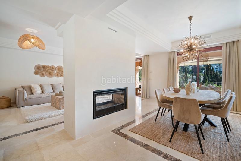 Foto b7596ca9-61b9-475d-9873-66a0f2a4f306. Casa bifamiliare in calle vasari 11 in La Dama de Noche - La Alzambra Marbella