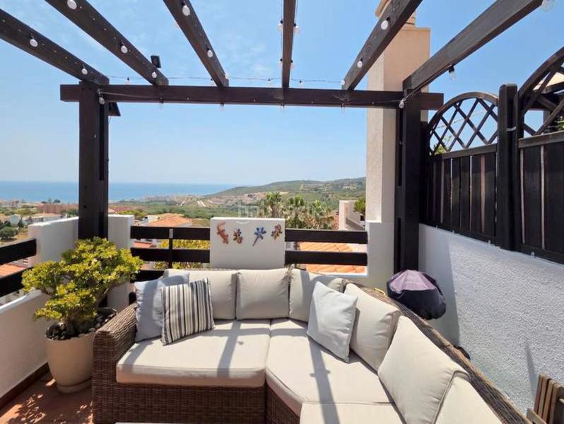 Foto 0ca46685-af5f-482e-95e6-f32fe7b021b7. Dachwohnung in calle afrodita 2 in Manilva pueblo Manilva