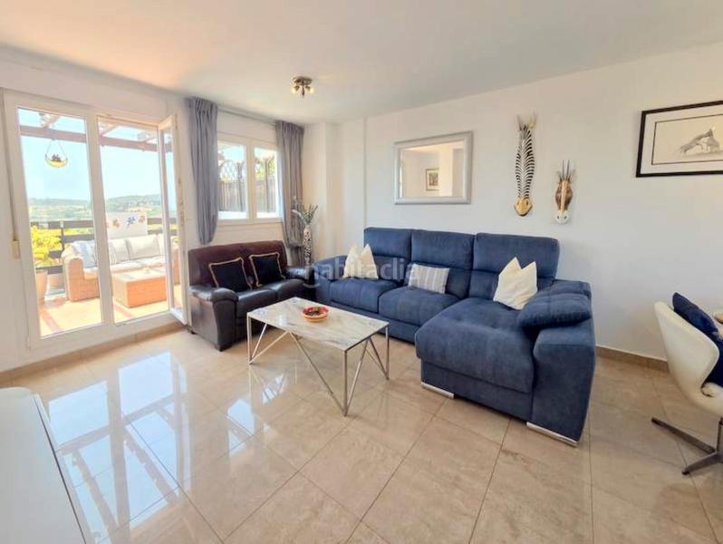 Foto f6205e62-c197-4a8a-a6cf-f6a846044873. Dachwohnung in calle afrodita 2 in Manilva pueblo Manilva