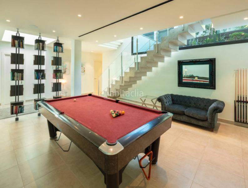 Foto 10a1a97a-8696-4884-bad0-d4810f7a104d. Xalet a calle jesus puente 12 a Puerto Banús Marbella