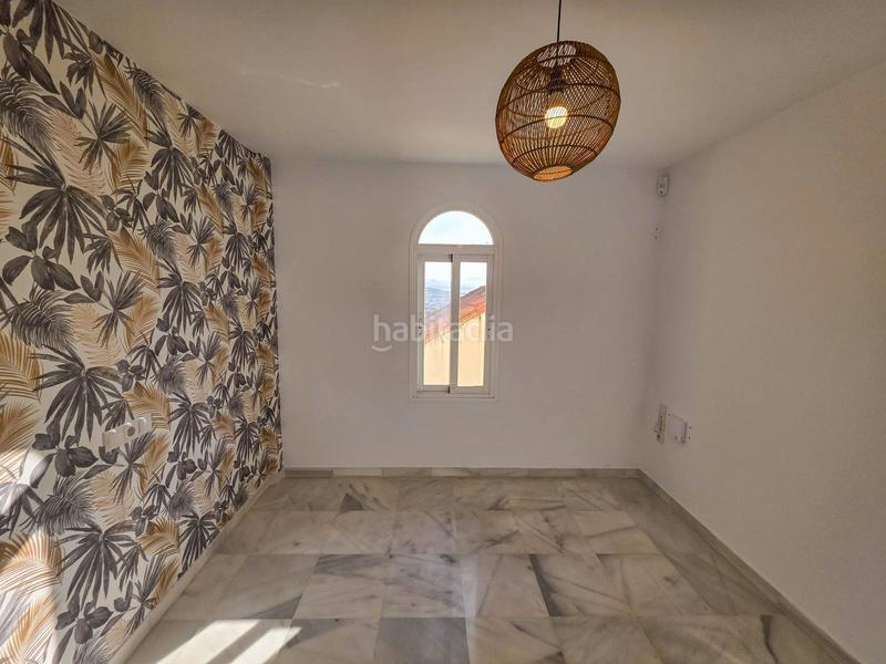 Foto ca9ea2d3-d84b-4589-9fb8-ff162ce9fa5a. Attique dans n-340 3 dans San Luis de Sabinillas Manilva