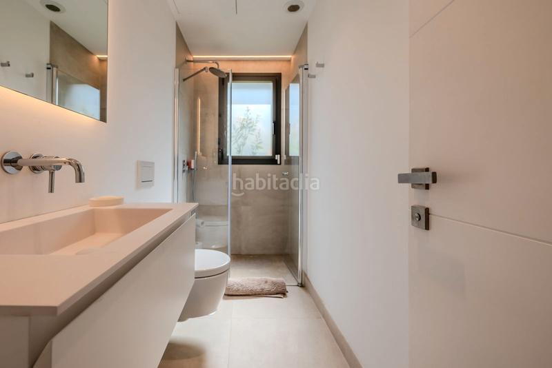 Foto 0f3c1d7e-f3d4-4b0e-b901-dcab69fb14e4. Chalet in avenida de julio iglesias s/n in Puerto Banús Marbella