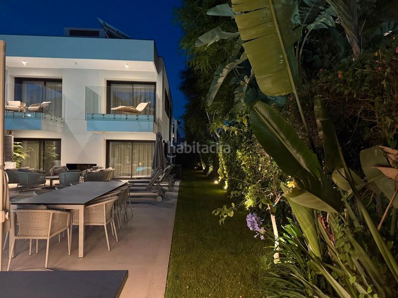 Foto c16549bf-e8fa-4565-9b27-47ab2636bb5a. Chalet in avenida de julio iglesias s/n in Puerto Banús Marbella