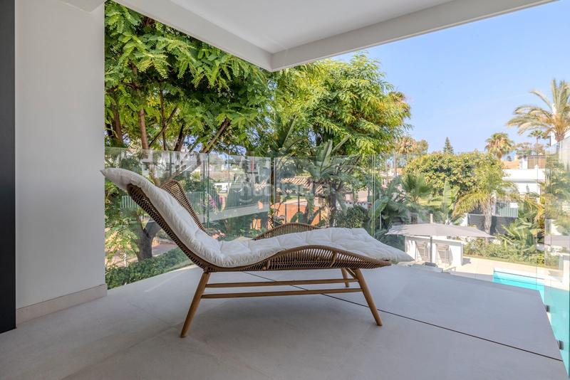 Foto ef55ba14-e120-4044-bdba-b7908e84e2b5. Chalet in avenida de julio iglesias s/n in Puerto Banús Marbella