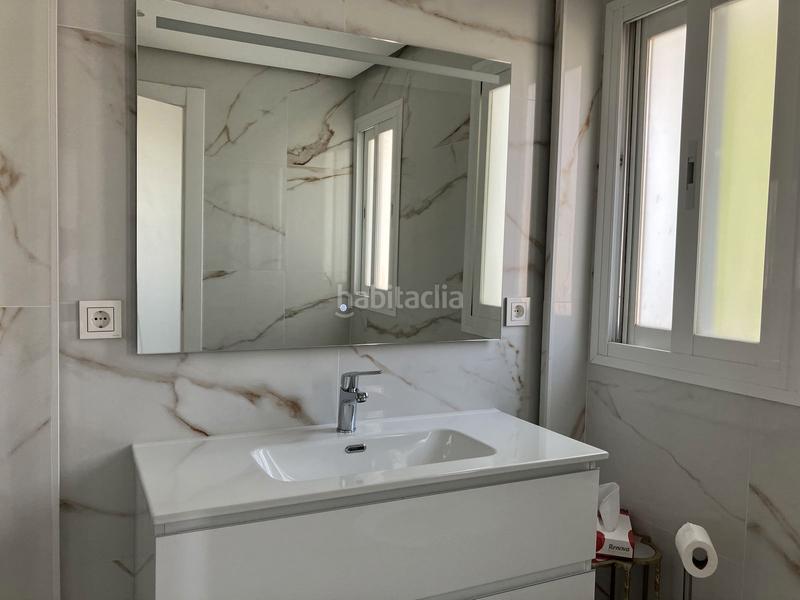 Foto 478342ea-bfeb-4546-ab91-eef647a09c0f. Chalet dans avenida de julio iglesias s/n dans Puerto Banús Marbella